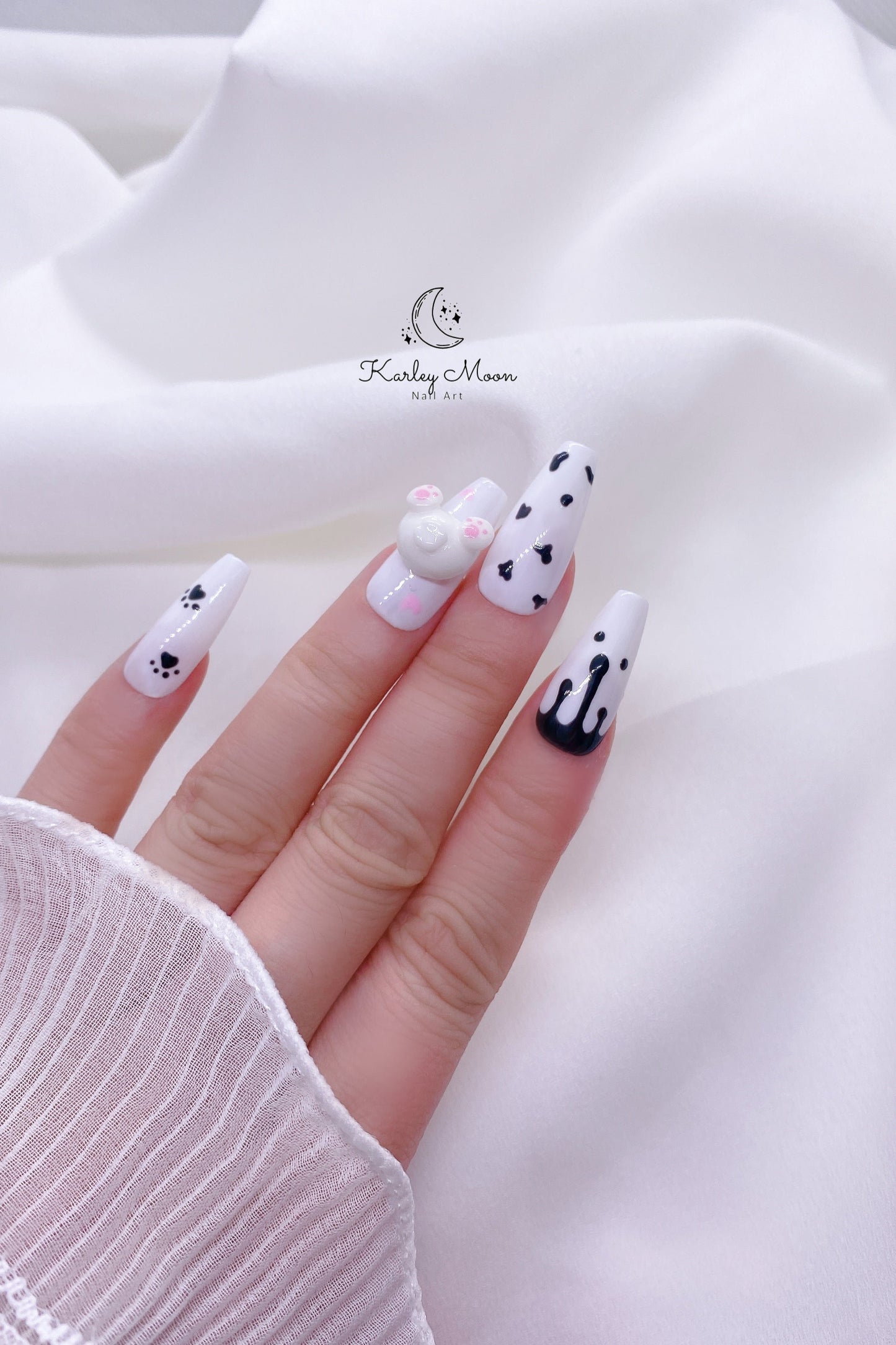 Kawaii White & Black Cartoon Pochacco Press On Nails - KarleyMoonNail