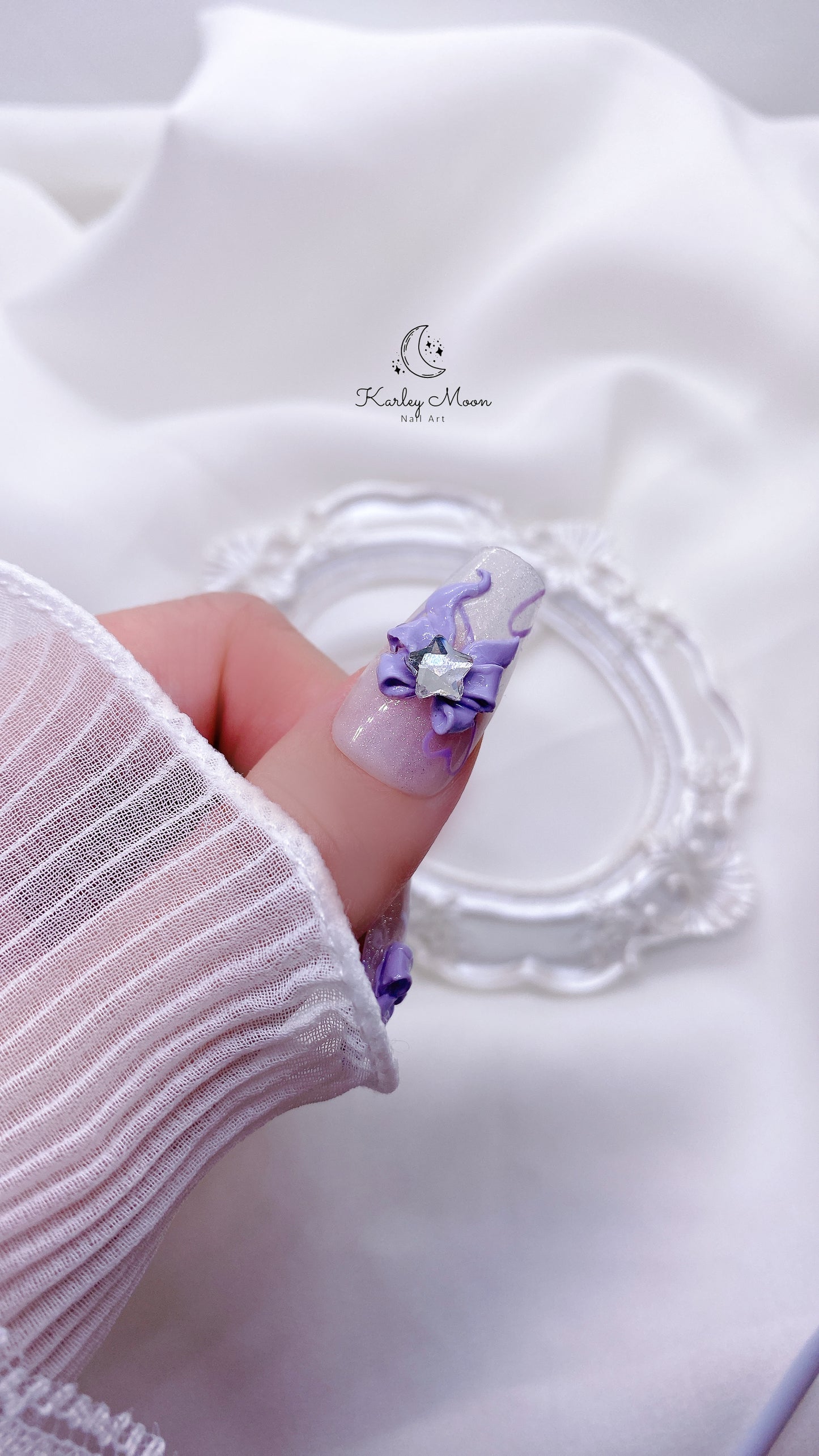 Kawaii Sparkle White Glitter Teddy Bear Press On Nails - KarleyMoonNail
