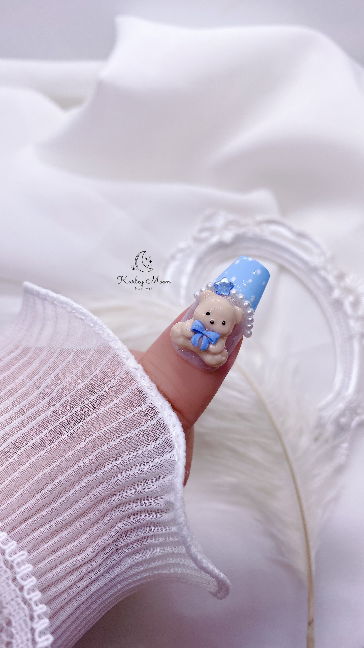 Kawaii Sparkle White Glitter Teddy Bear Press On Nails - KarleyMoonNail