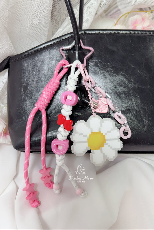 G-Dragon K-Pop Keychain: Bag Charm Accessory - KarleyMoonNail