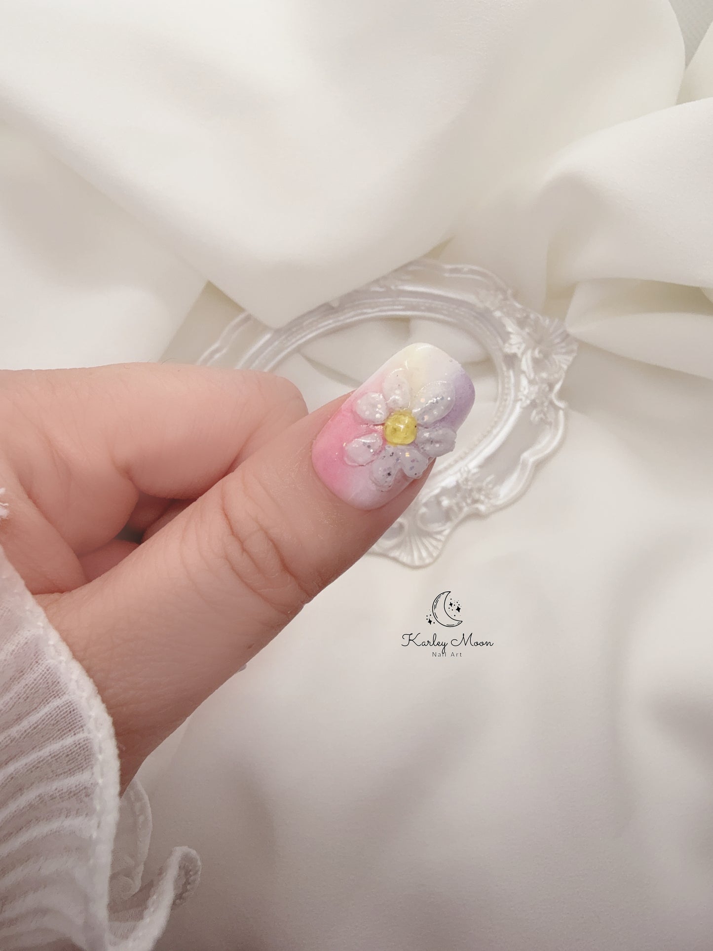 G-Dragon Good Day Inspired 3D Spring Daisy Press On Nails - KarleyMoonNail