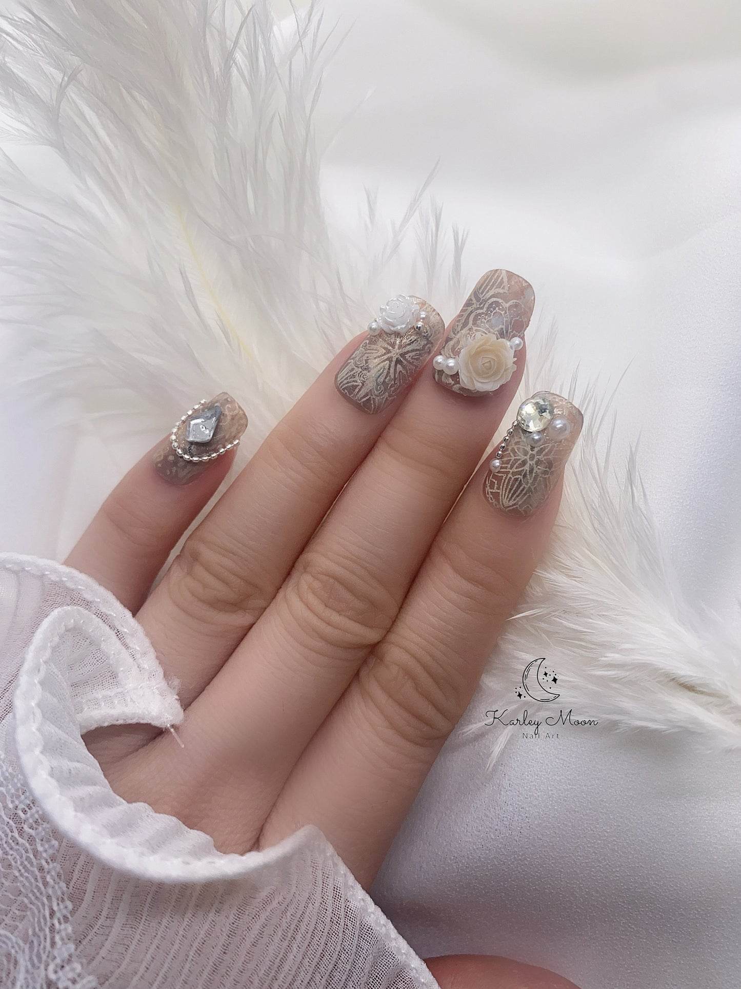 Classic Golden Brown Flower Pearl Vintage Press On Nails - KarleyMoonNail