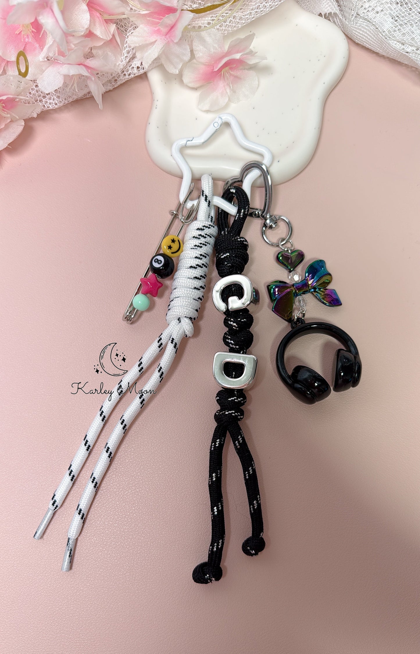 G-Dragon K-Pop Keychain: Bag Charm Accessory