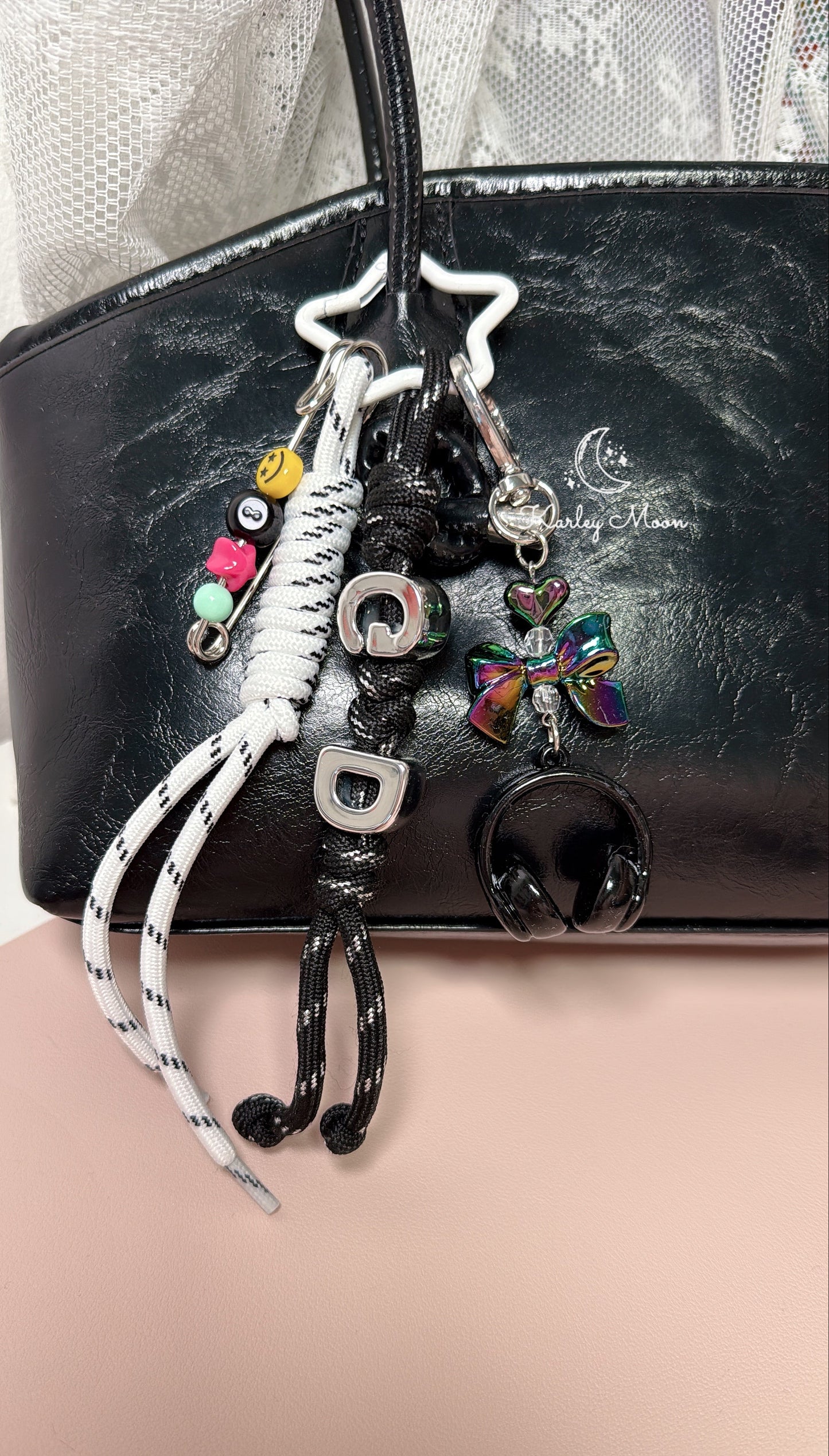 G-Dragon K-Pop Keychain: Bag Charm Accessory