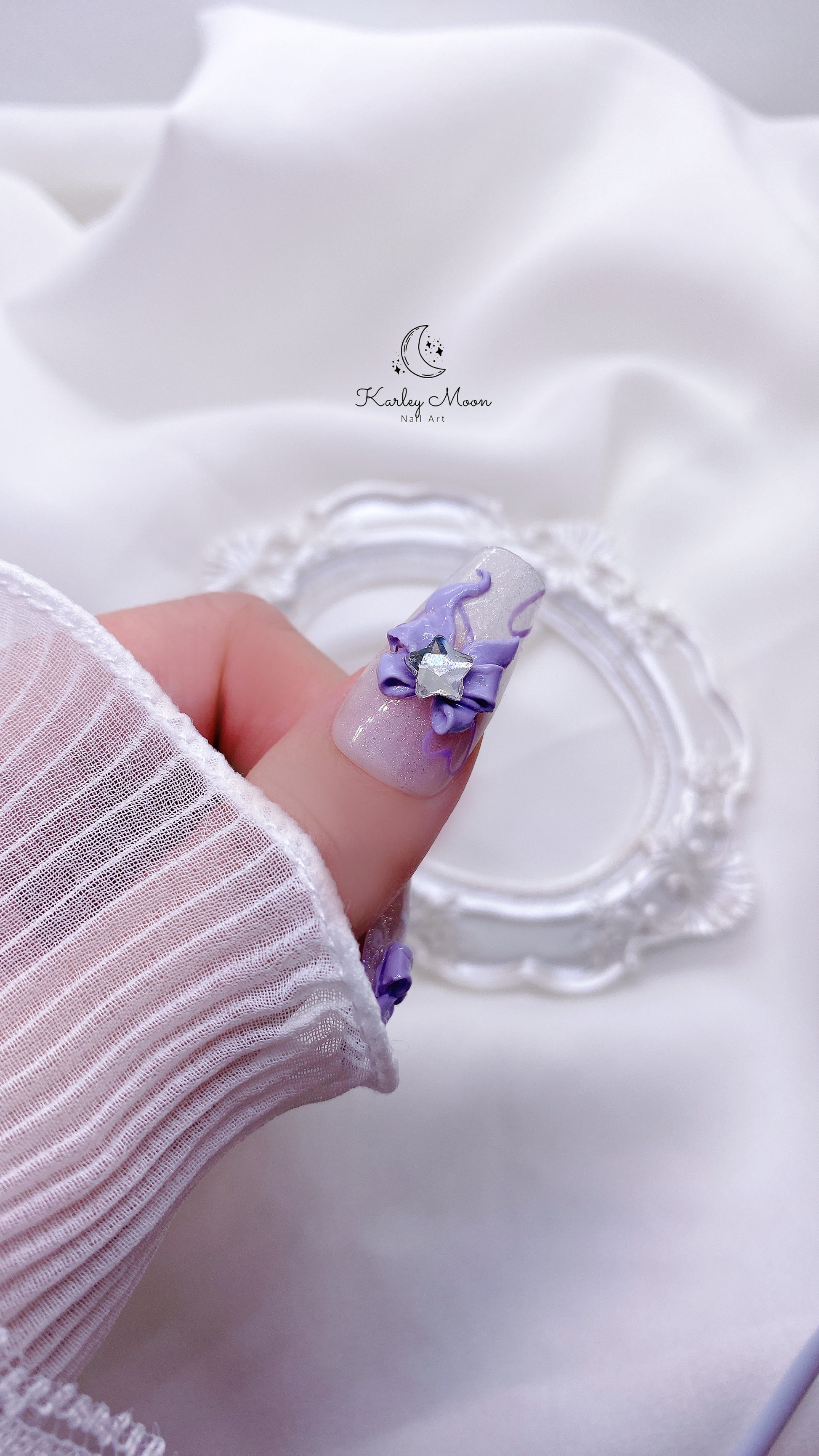 Kawaii Sparkle White Glitter Teddy Bear Press On Nails - KarleyMoonNail