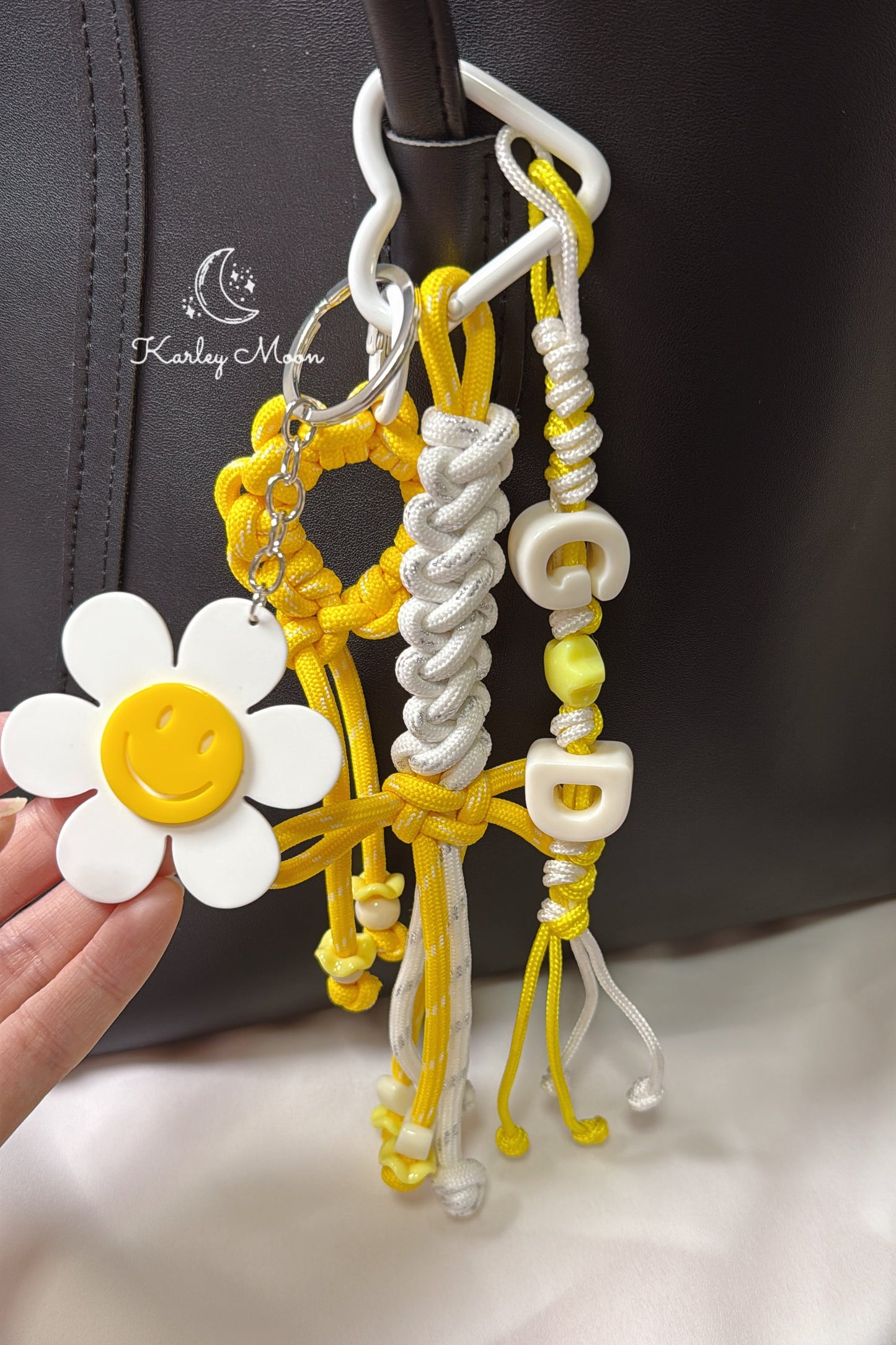 G-Dragon K-Pop Keychain: Bag Charm Accessory