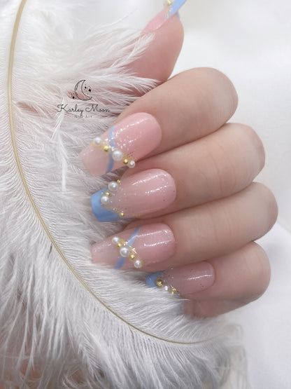 Casual Hand Painted Blue and Pink Classic Pearl Press On Nails - KarleyMoonNail