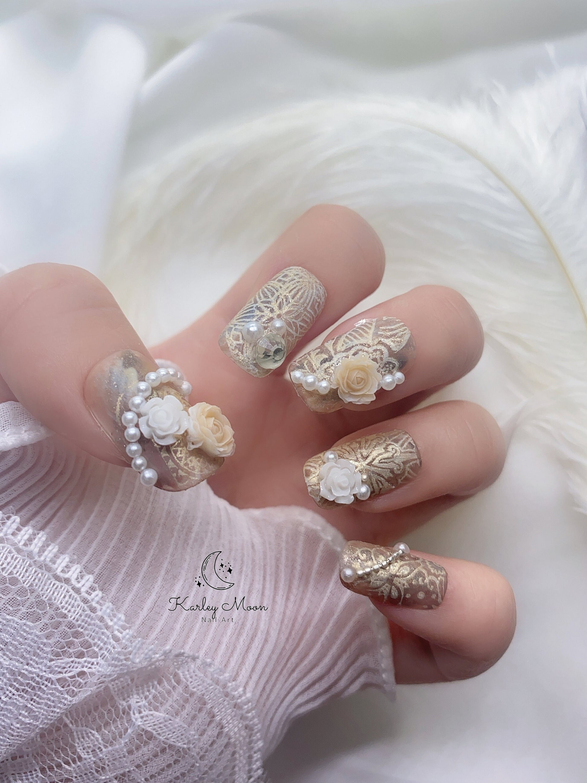 Classic Golden Brown Flower Pearl Vintage Press On Nails - KarleyMoonNail